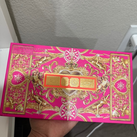 New👁️PAT McGRATH LABS MTHRSHP MEGA:Celestial Nirvana Artistry Eyeshadow Palette - Picture 9 of 10